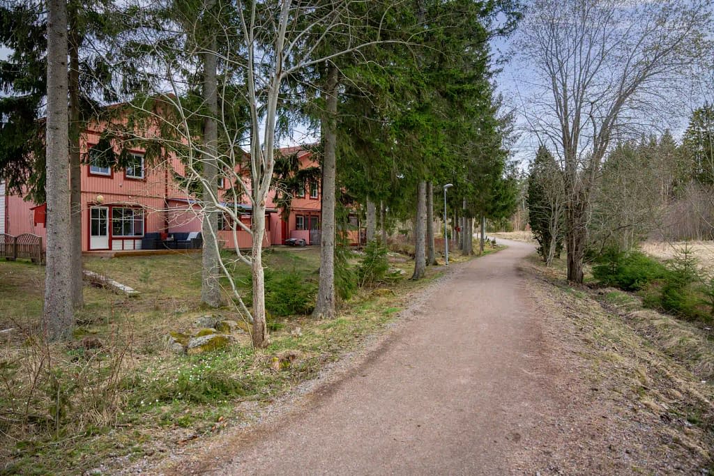 Large Family Home in Uppsala with Built-in Studio and Conference room (20)