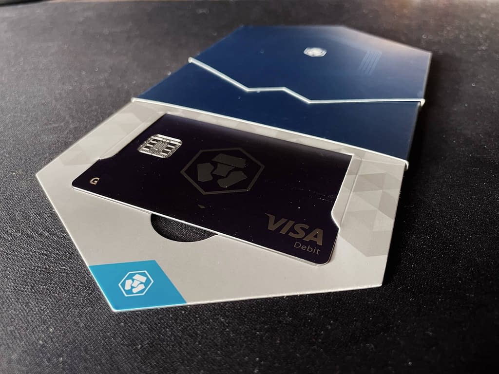 Crypto.com Royal Indigo Visa 2022 Unboxing 3