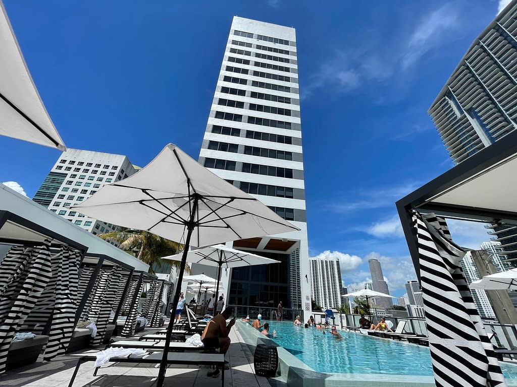 Element Miami Brickell Review 2023 - 1 Bedroom Suite Room (pool)