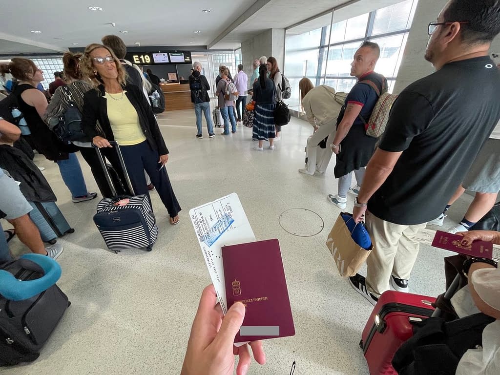 Swiss Business Class 2023 (Zurich to Miami): Boarding