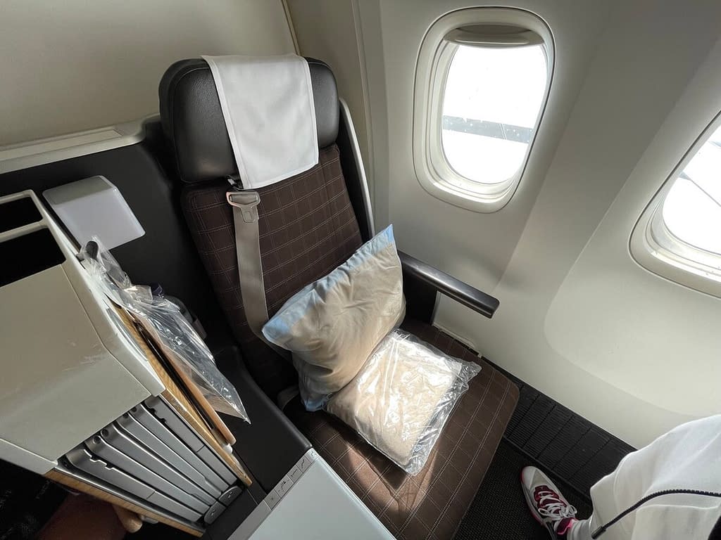 Swiss 777-300ER Business Class Seat (2023)