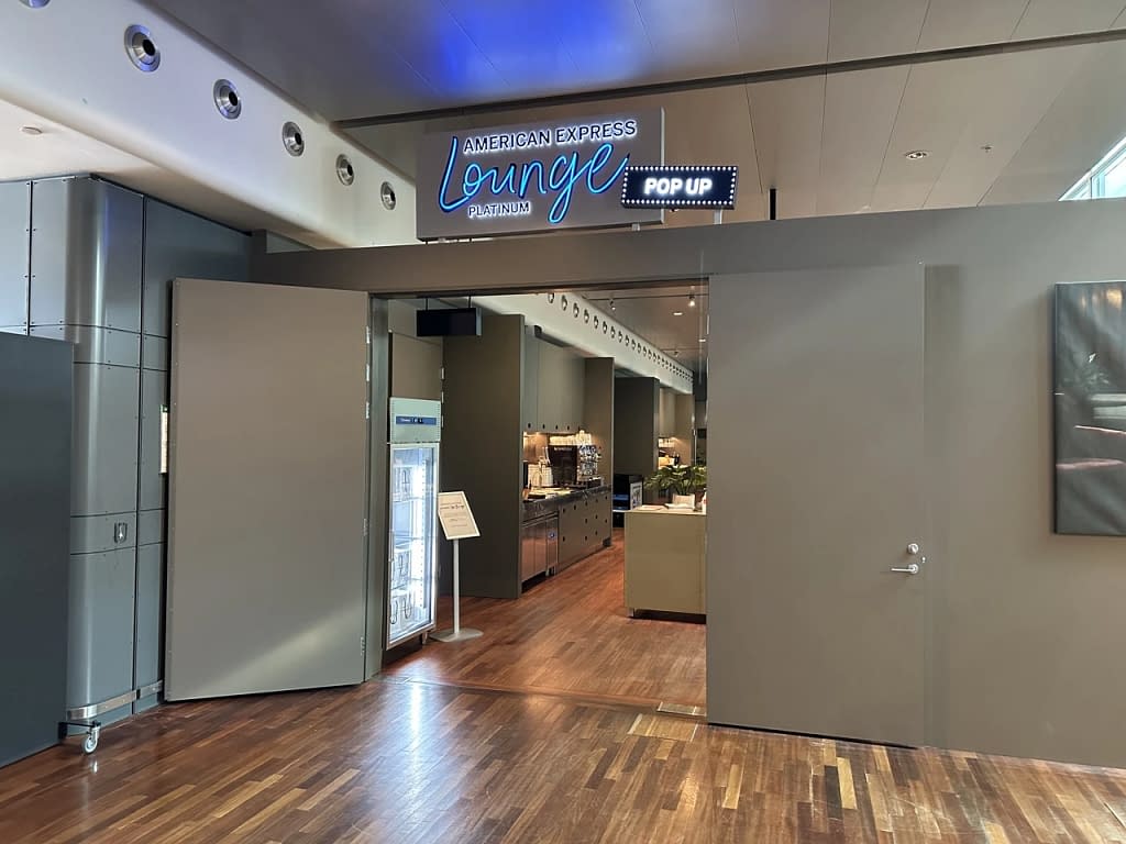 American Express Pop Up Lounge Stockholm Arlanda - Entrance