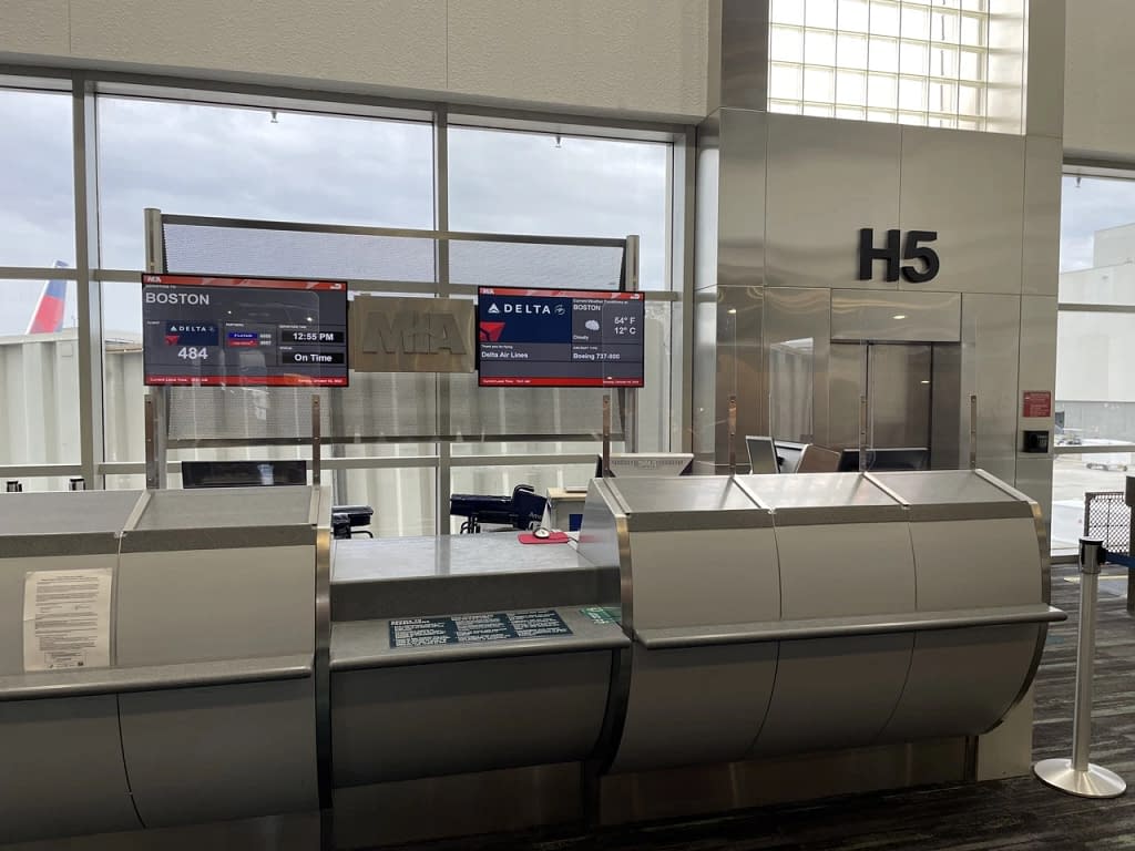Delta Miami to Boston: Gate H5 (DL494)