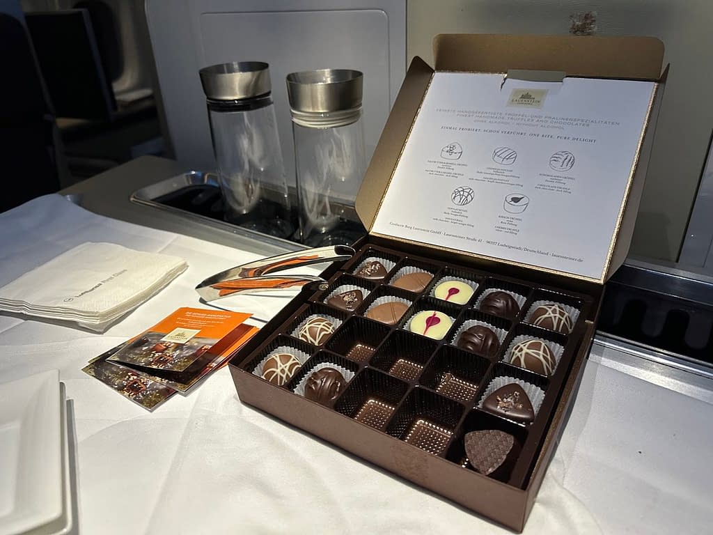 Lufthansa 747-8 First Class in 2023 - Chocolates 2