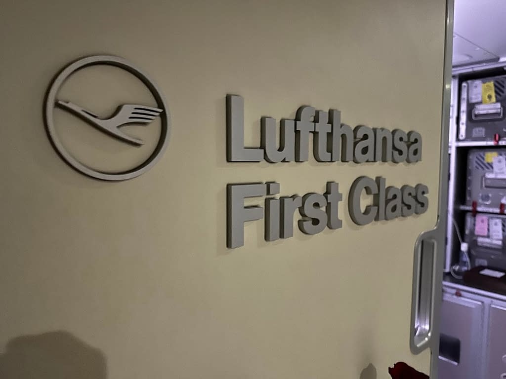 Lufthansa 747-8 First Class in 2023 - Galley 3