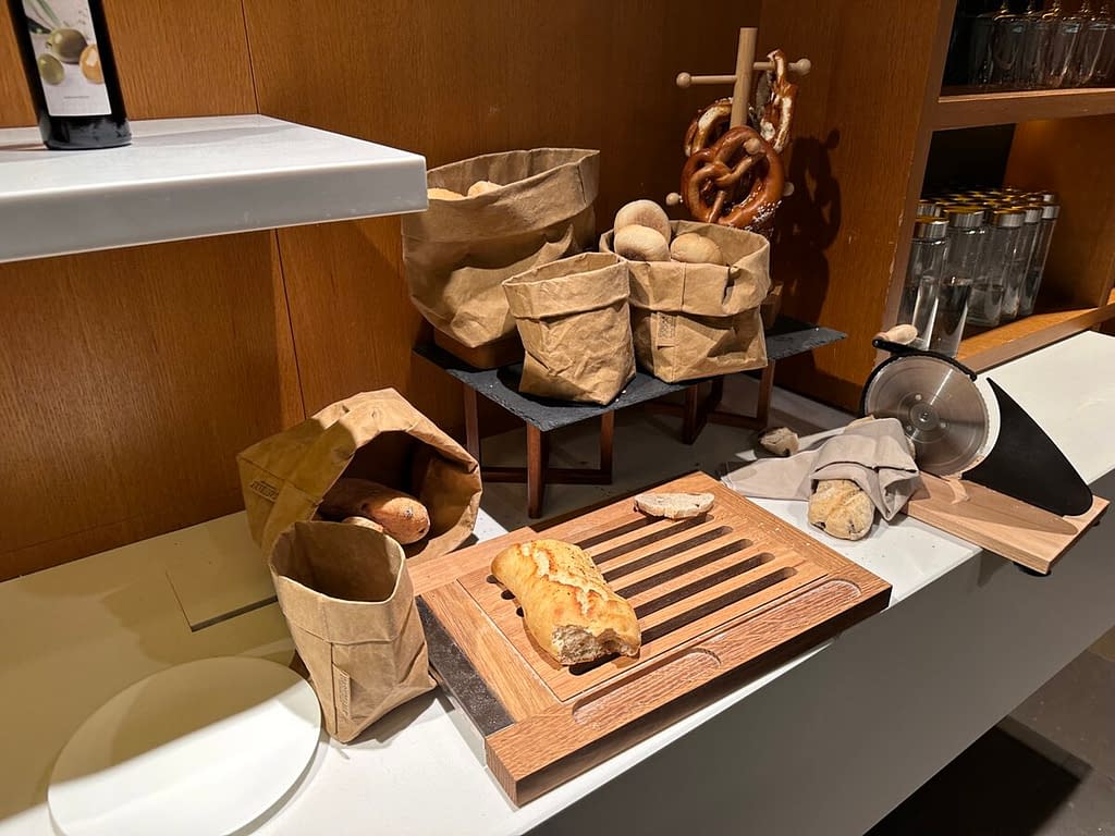 Lufthansa First Class Terminal 13