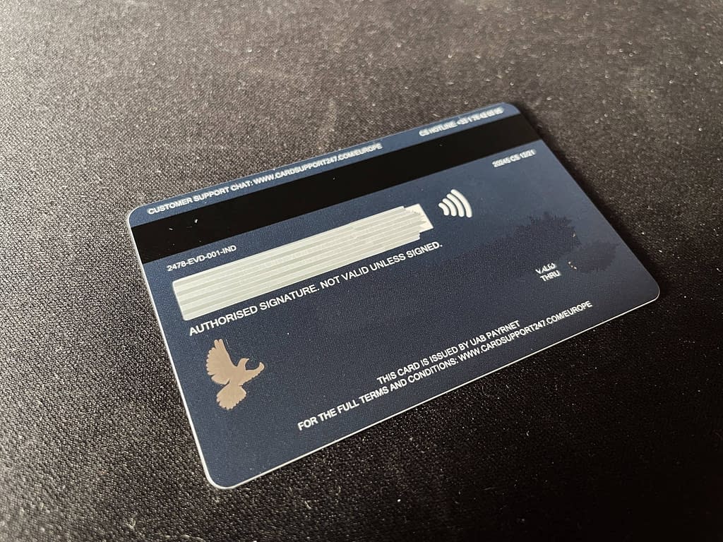 Crypto.com Royal Indigo Visa 2022 Unboxing