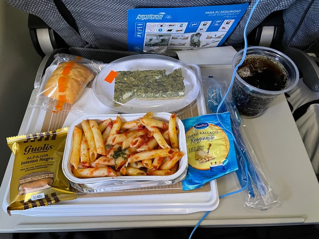 Aerolineas Argentinas A330-200 Economy Class Lunch
