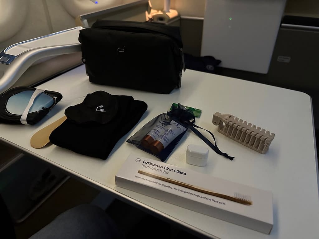 Lufthansa 747-8 First Class in 2023 - Amenity Kit 3