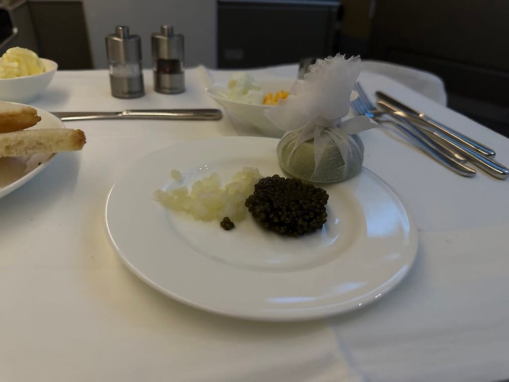 Lufthansa 747-8 First Class in 2023 - Dinner 5