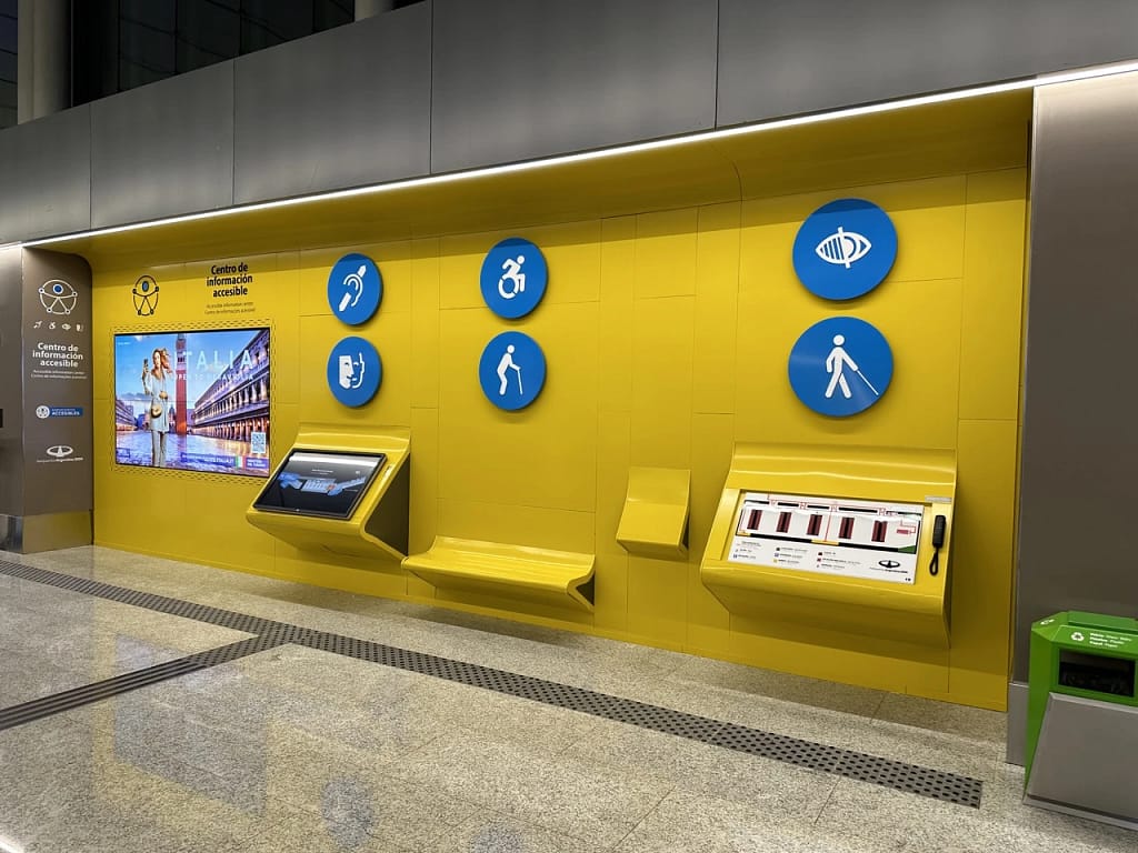 New Ezeiza Terminal B (2023) - Accesible Information Board
