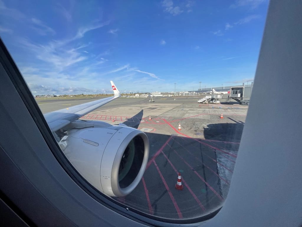 Swiss A320neo Business Class Wing View