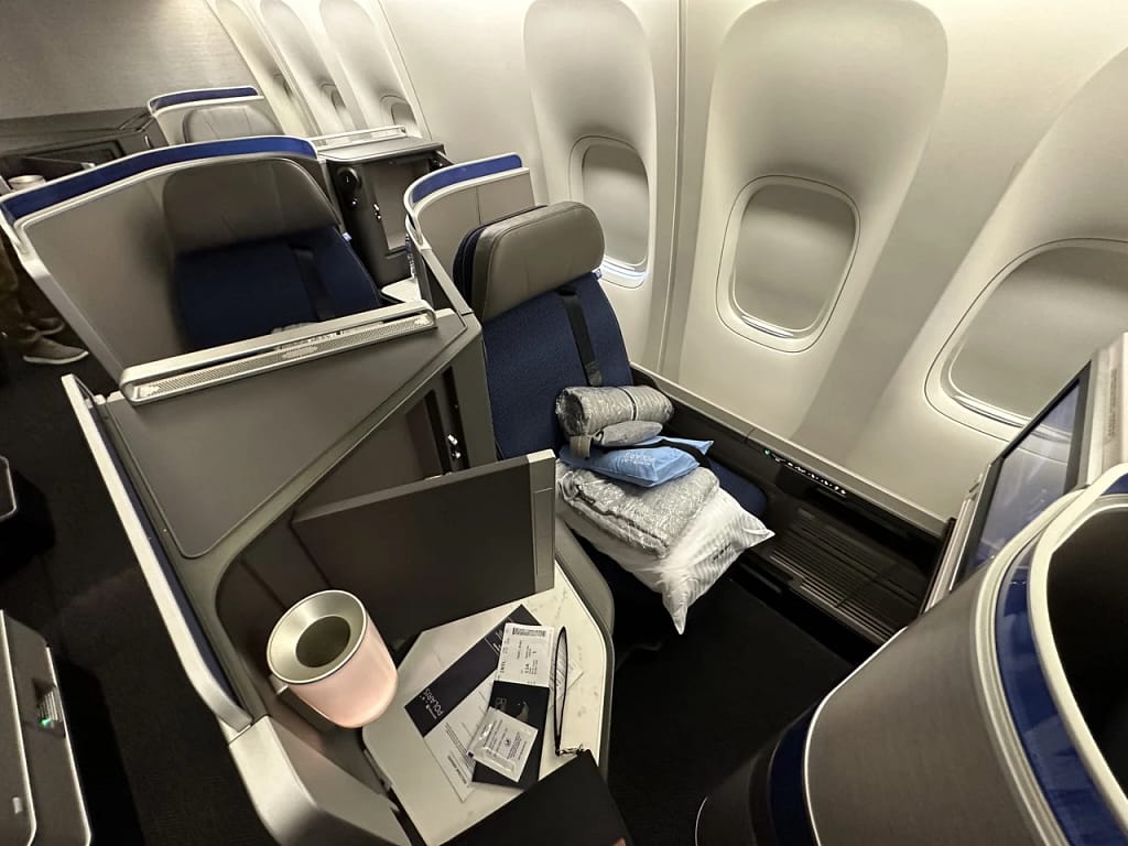 United Polaris Business Class in 2023: 777-200 Seat 11A