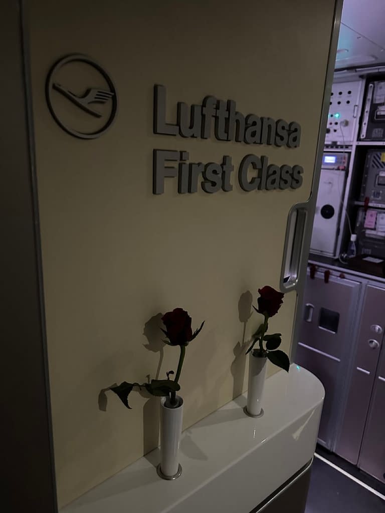Lufthansa 747-8 First Class in 2023 - Galley 4