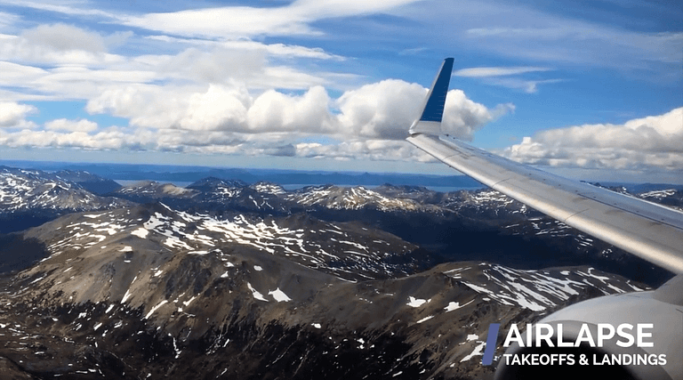 Aerolineas Argentinas Trelew (REL) to Ushuaia (USH): Heavy Turbulence 737-800 Landing