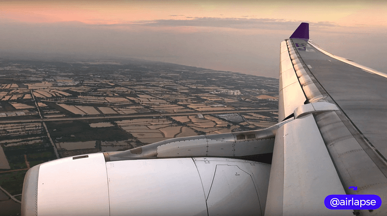 Beautiful A330 Approach to Bangkok with Thai Airways [Video]
