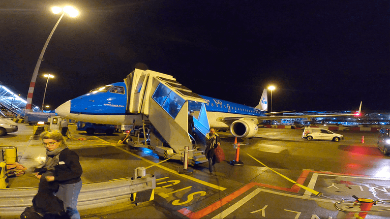 KLM Embraer 190 Hamburg to Amsterdam Economy Class Review (2020)