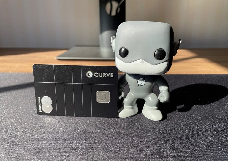 Unboxing My Curve Metal 2022 – BEST Looking Metal DEBIT card